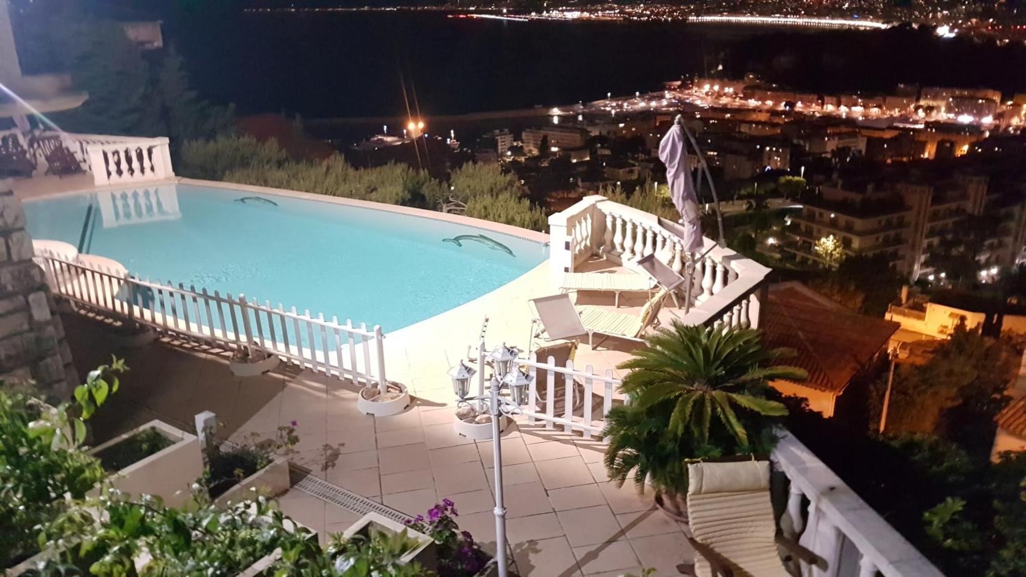 Roc Maria Lucia Villa